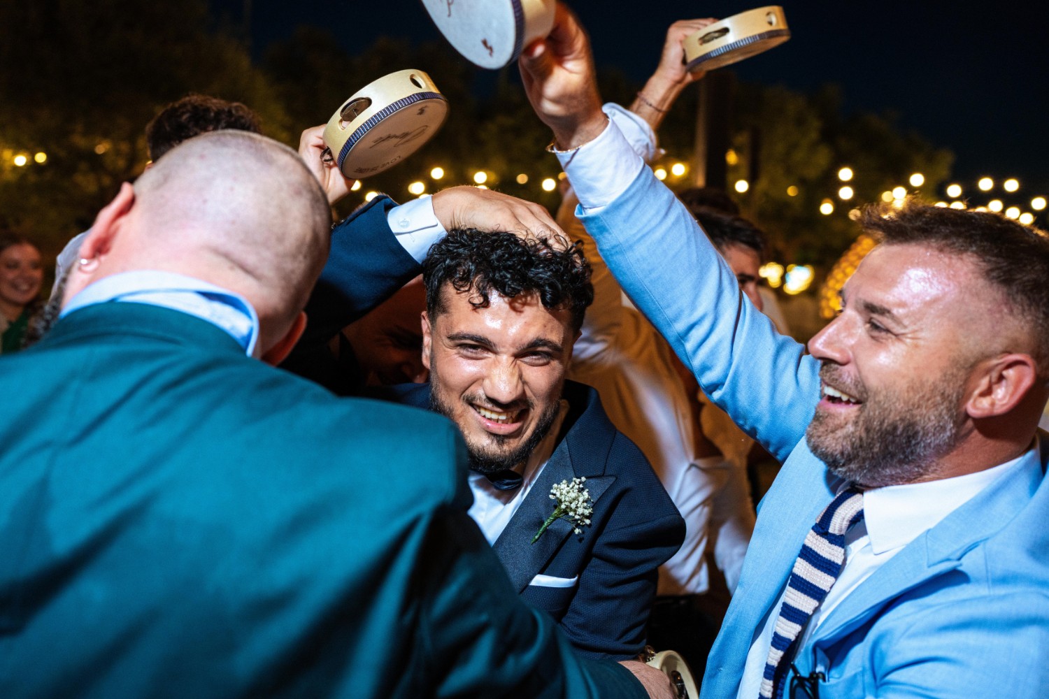 29 groom-shot-reception