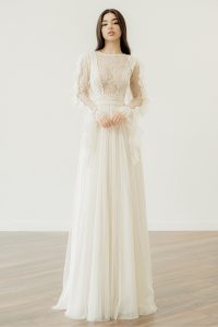 Meet 'Bibelle', a chantilly boho wedding dress by Atelier Zolotas