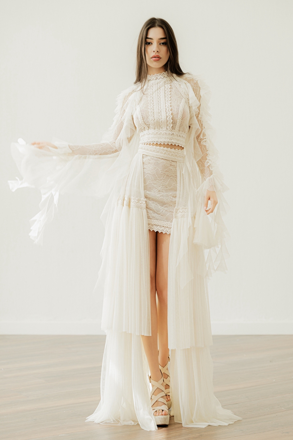 lace wedding dress with removable sleeves, chantilly detailing and a detachable tulle train—featuring the 'Gia' top and 'Lara' skirt by Atelier Zolotas