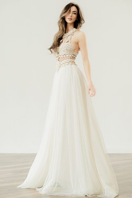 Crochet Bridal Dresses: 'Valentina' by Atelier Zolotas
